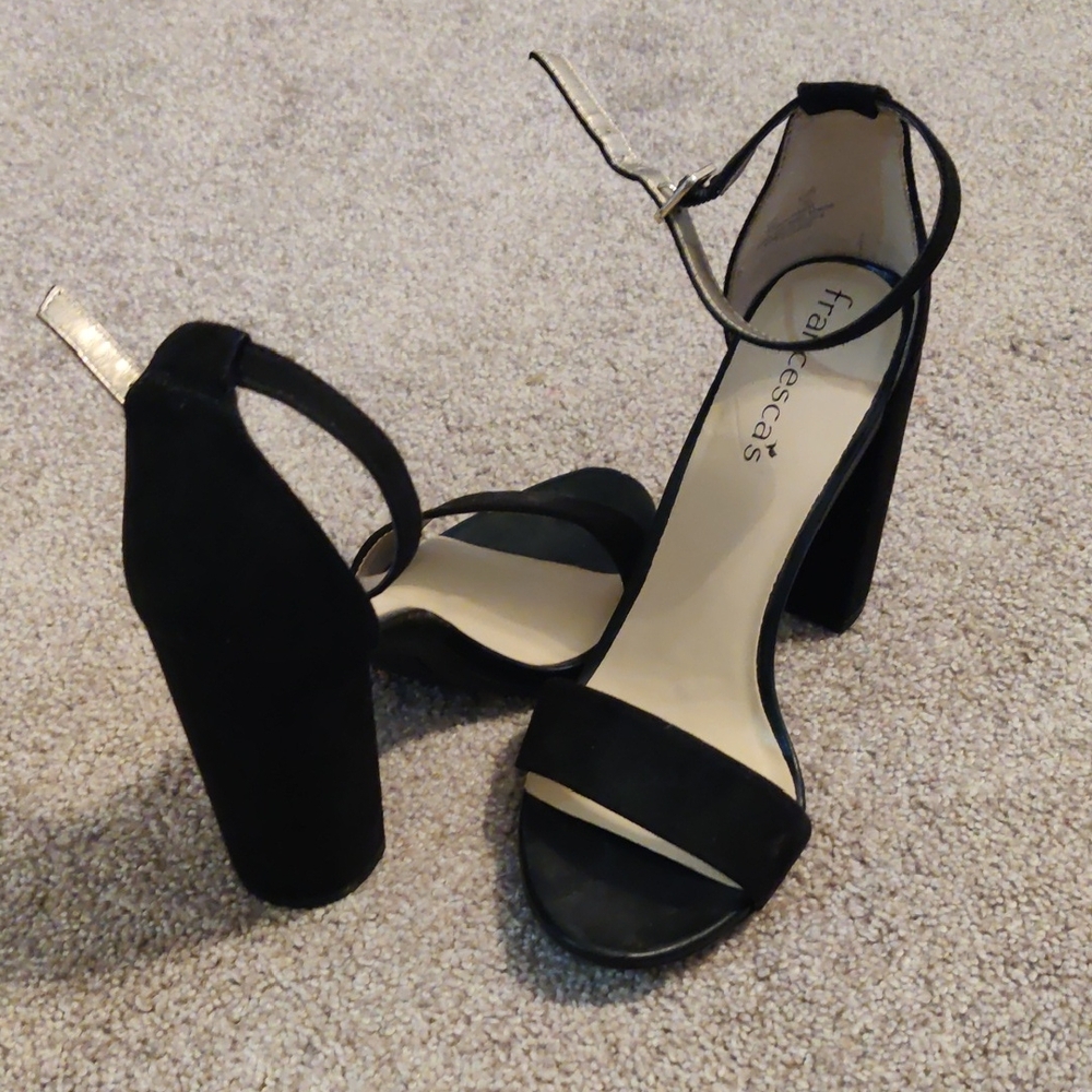 Francesca's Size 6 Black Heels